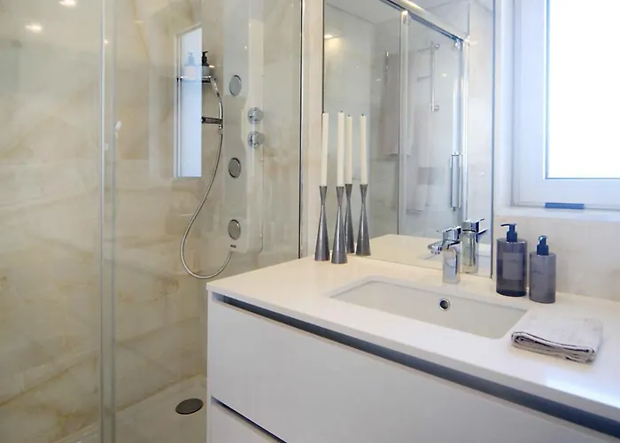 Feel So Good With Sea View Hot Tub 公寓